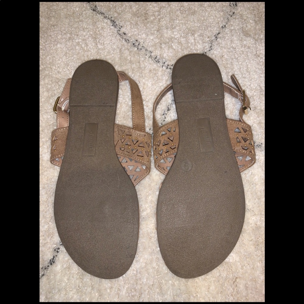 Sandals - Picture 2 of 2